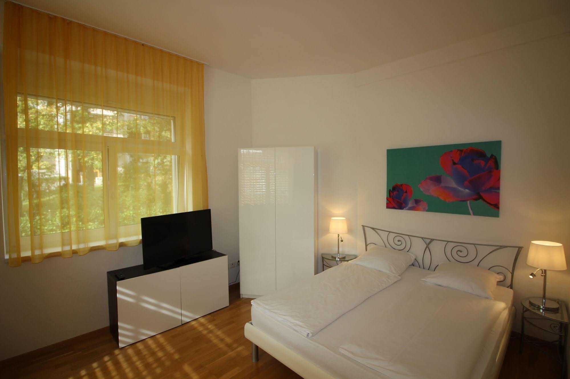 Swiss Star Oerlikon Inn Zurych Zewnętrze zdjęcie