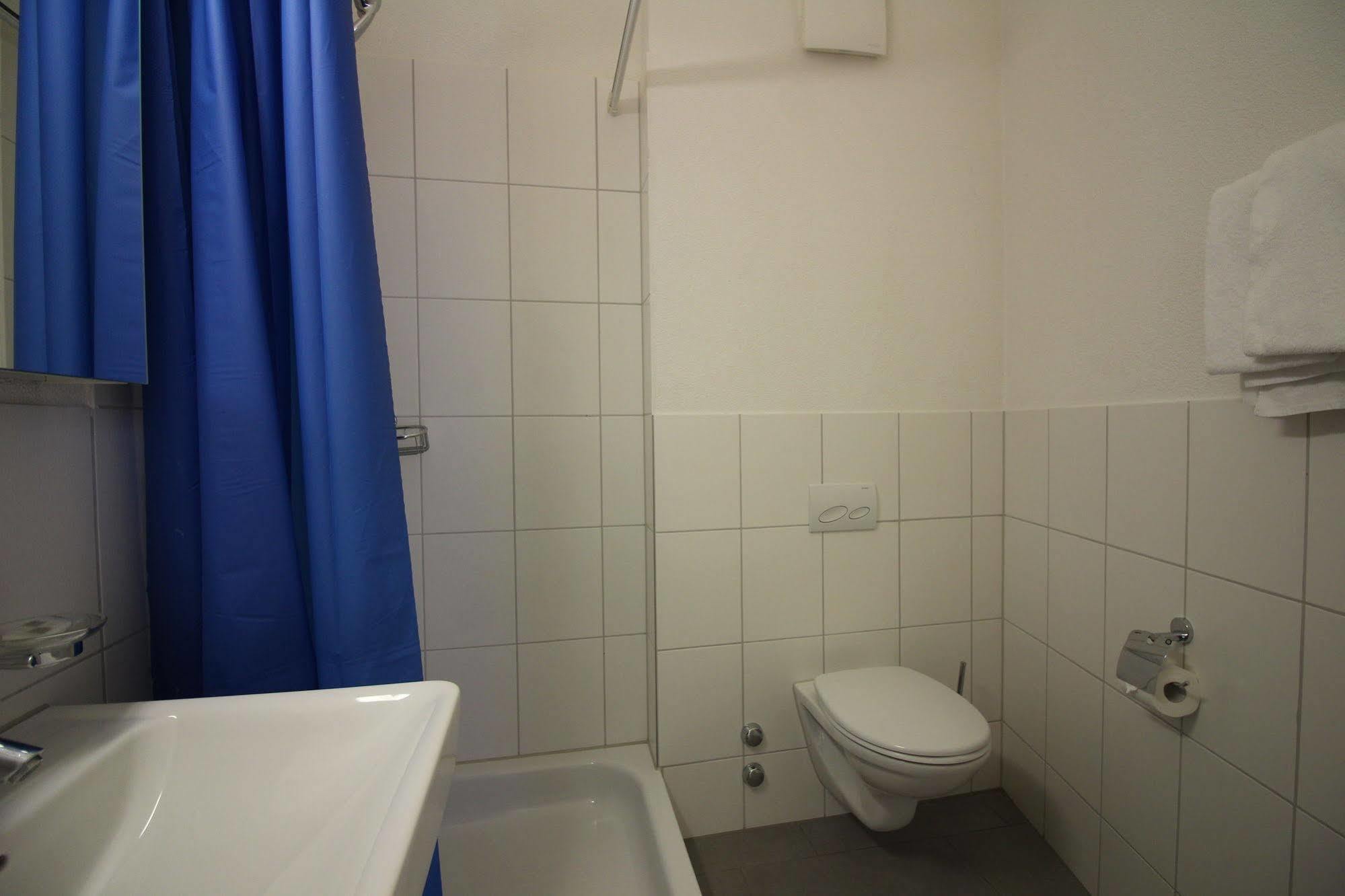 Swiss Star Oerlikon Inn Zurych Zewnętrze zdjęcie